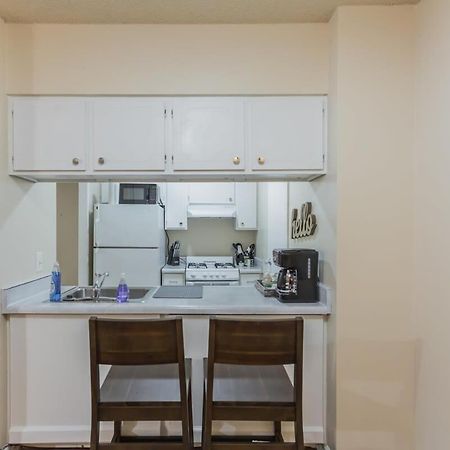 Affordable Downtown Memphis Apartment W Views Экстерьер фото